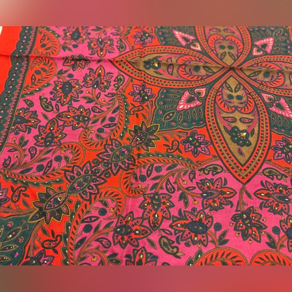 CHRISTIAN DIOR Vintage Rare Red Paisley Floral Retro 100% Wool Square Scarf - Picture 9 of 14